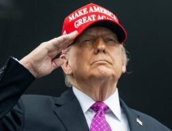 Rencana Trump: Senjata Terkuat Jika Negosiasi AS-Iran Gagal