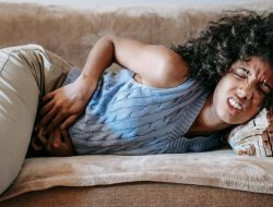 Gejala Radang Usus Buntu dan Batu Ginjal Sering Tukar