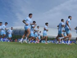 Miro Petric Latih Persib Jelang 9 Laga Final, Dion Markx: Kami Harus Siap Bugar