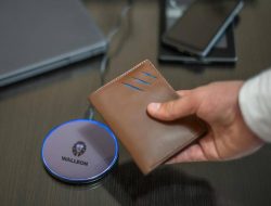 5 Alasan Dompet Kulit Lebih Awet Daripada Dompet Kanvas