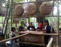 Sulaiman Bawa Nuansa Lawas, Pasar Slumpring Tegal Hadirkan Zona Permainan Tradisional