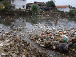 Tambun Mulai Bersihkan Tumpukan Sampah 20 Ribu Ton